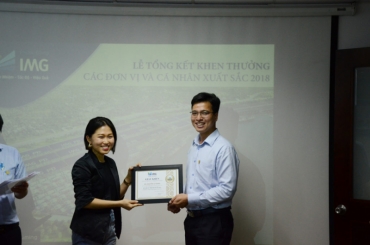 Lễ tổng kết khen thưởng các đơn vị và cá nhân xuất sắc 2018